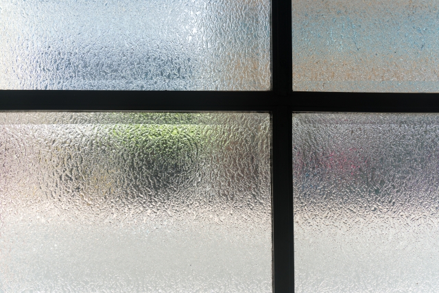 ガラスを交換する