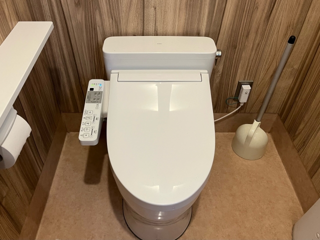 滑りづらい床材に交換する