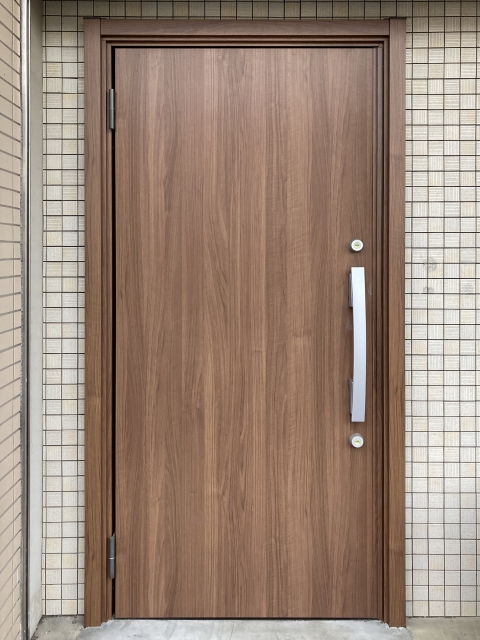 玄関ドア